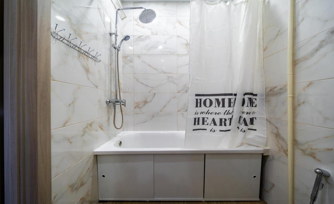 Apartment In The Heart Of Chernigov Chernihiv Exterior foto